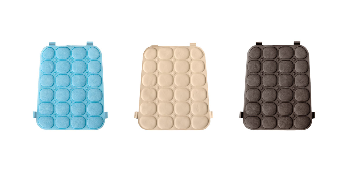 ランドセルやリュックに合わせやすい台形デザイン