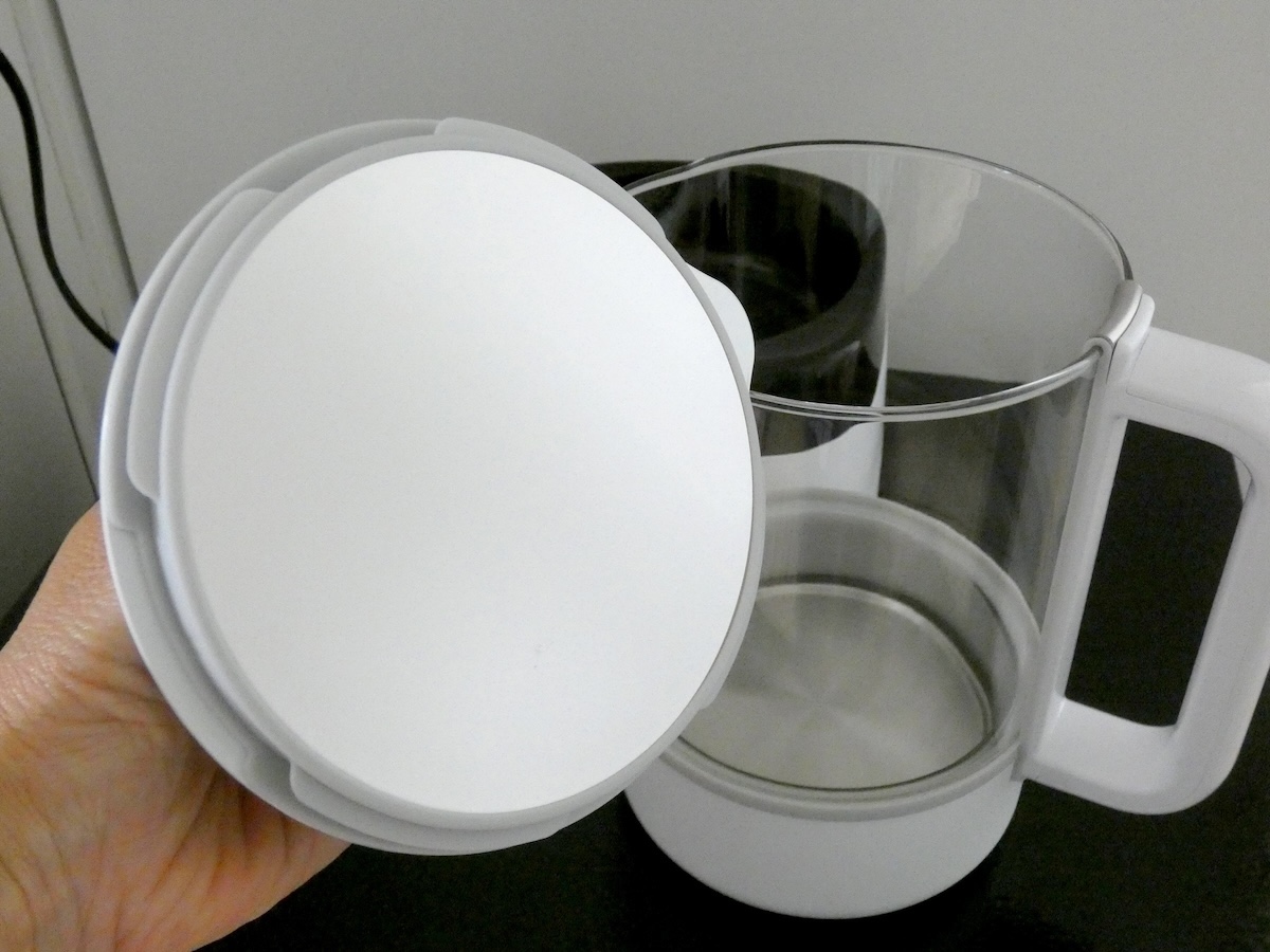 フタのみ丸洗いが可能