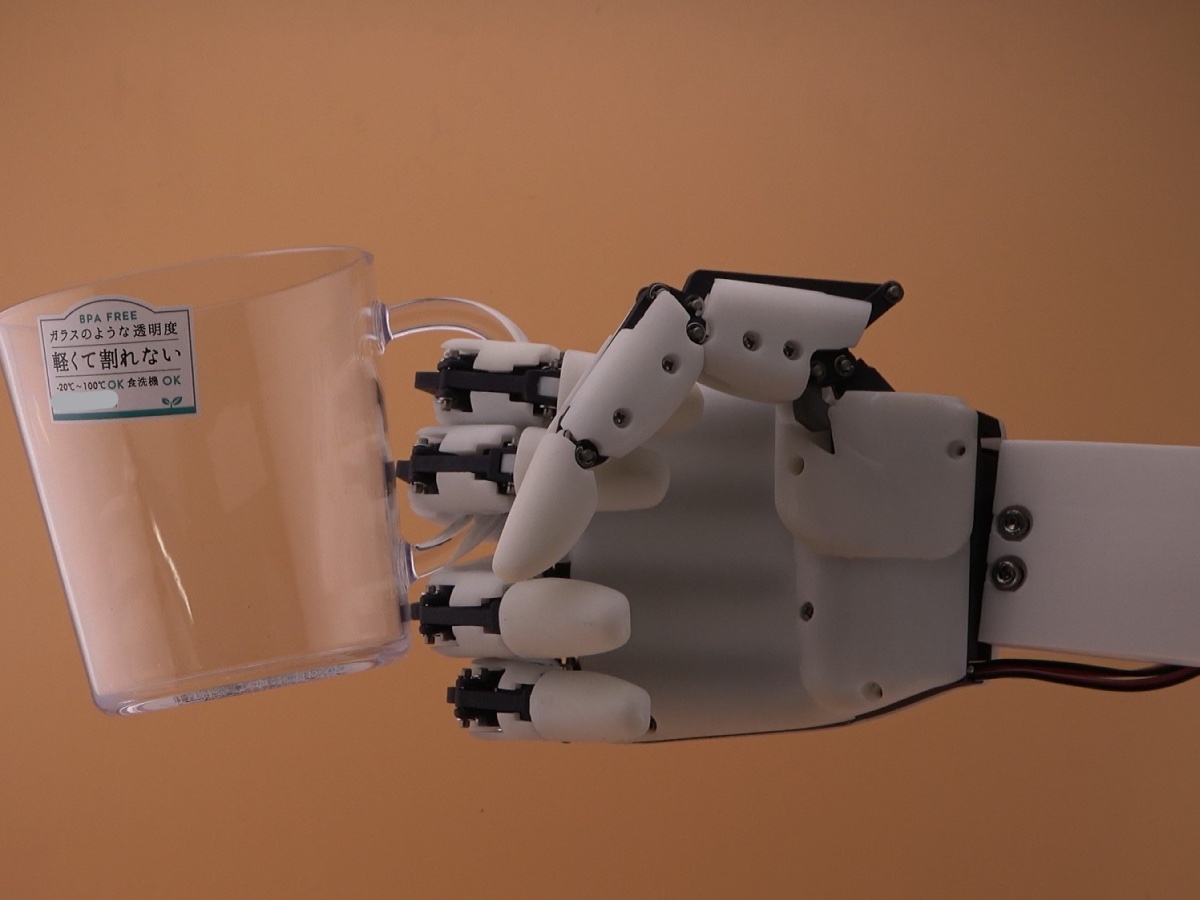 「まるで人間の手」にこだわって開発