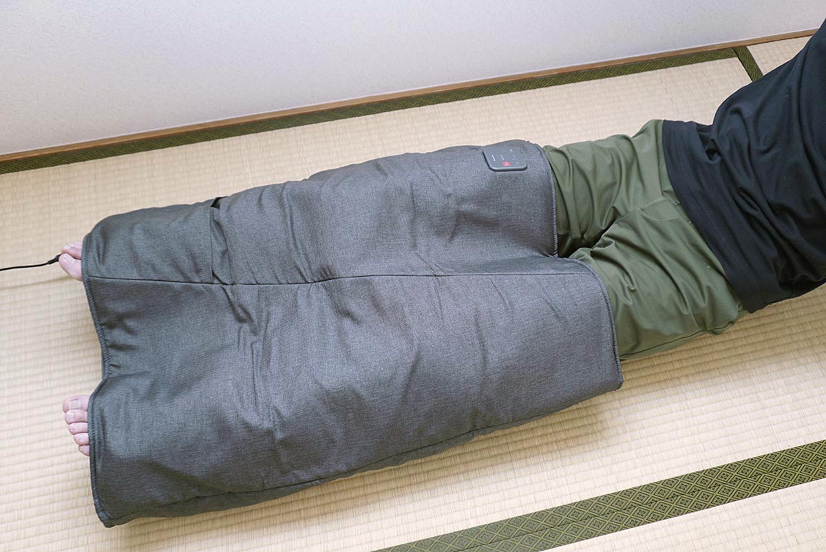 エアーバッグがほぼ全開に膨らんだ状態。心地よい締めつけ感が得られました