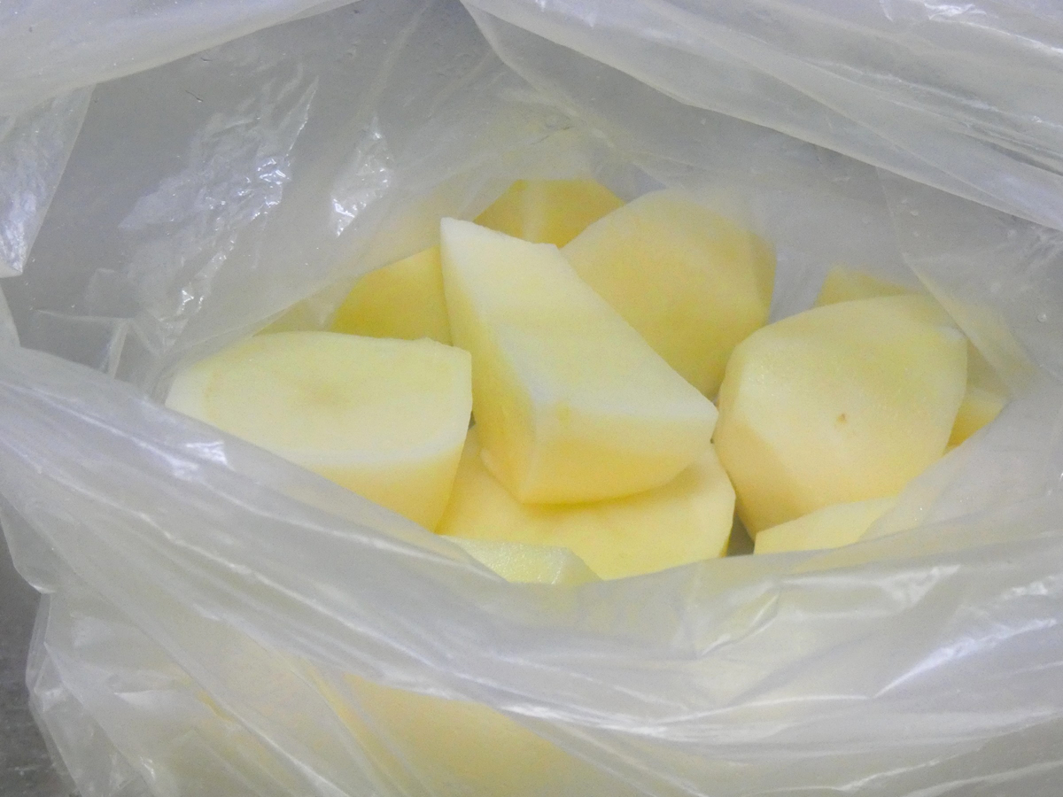 野菜の下茹でも簡単