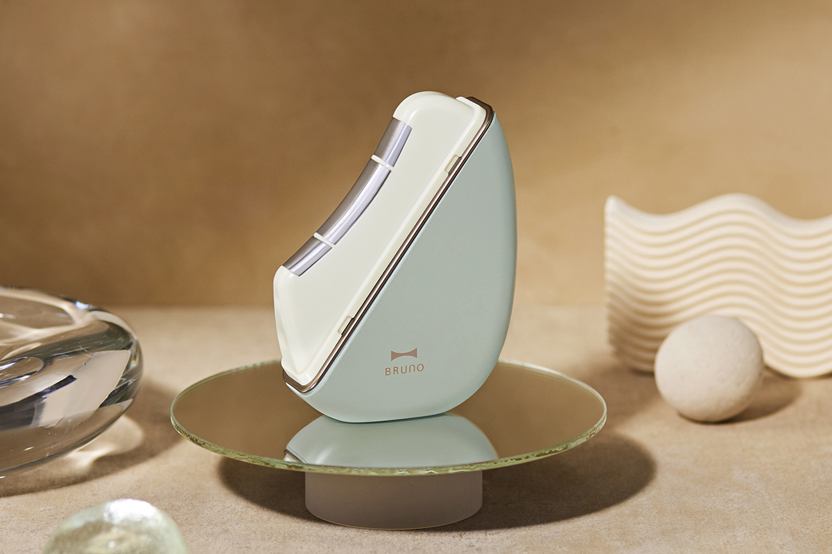 温冷EMSフェイシャルリフト