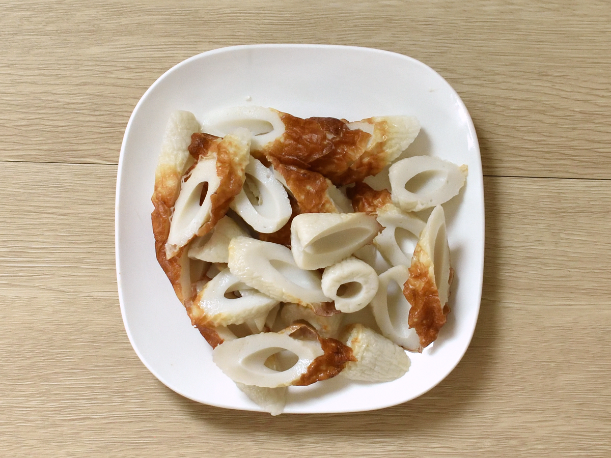 斜め切りにします