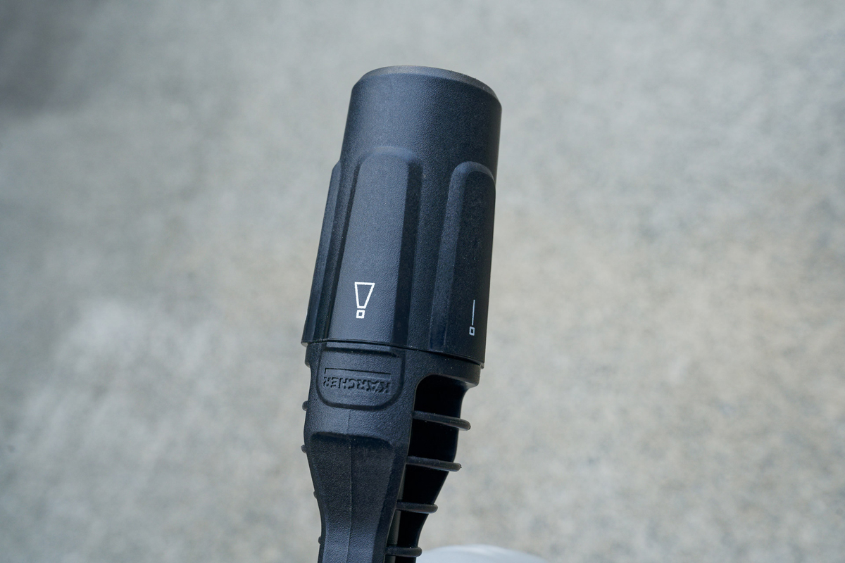 ノズル先端を回転させてモードを切り替える