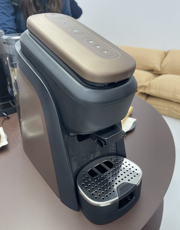 新しいコーヒーシステムを採用した「Tablì」