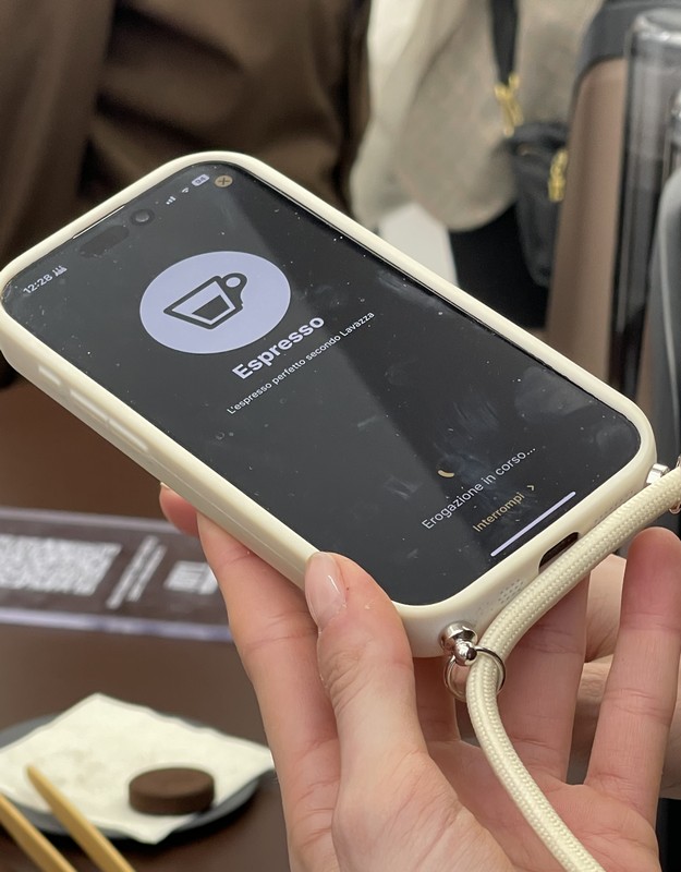 スマホとの連携もできるスマートな要素も