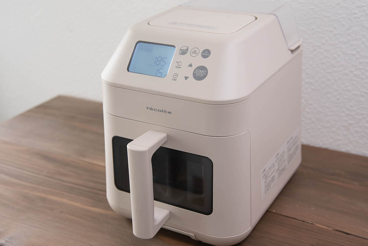 バスケットを本体にセットし、185℃で15分に設定し、スタートします