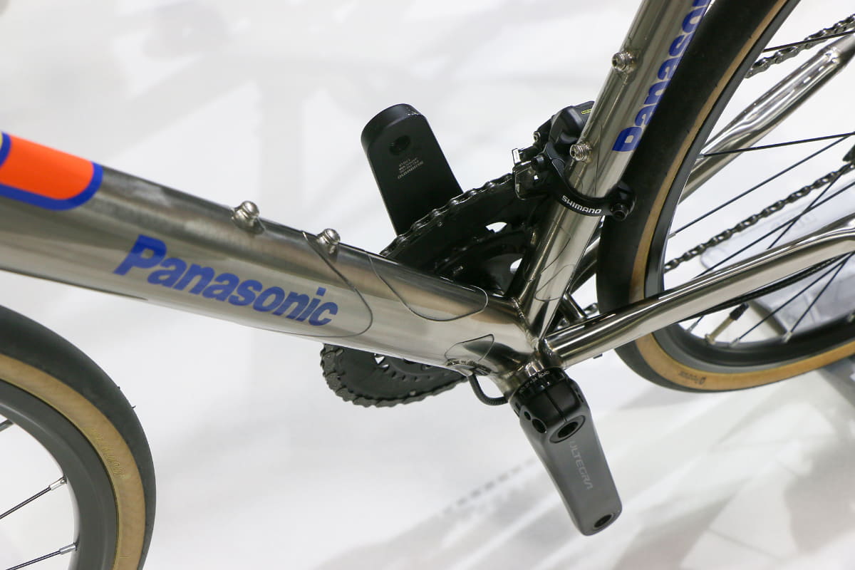 3段階に厚みの異なる「3Dオプティマム・Xバテッド」加工が施される