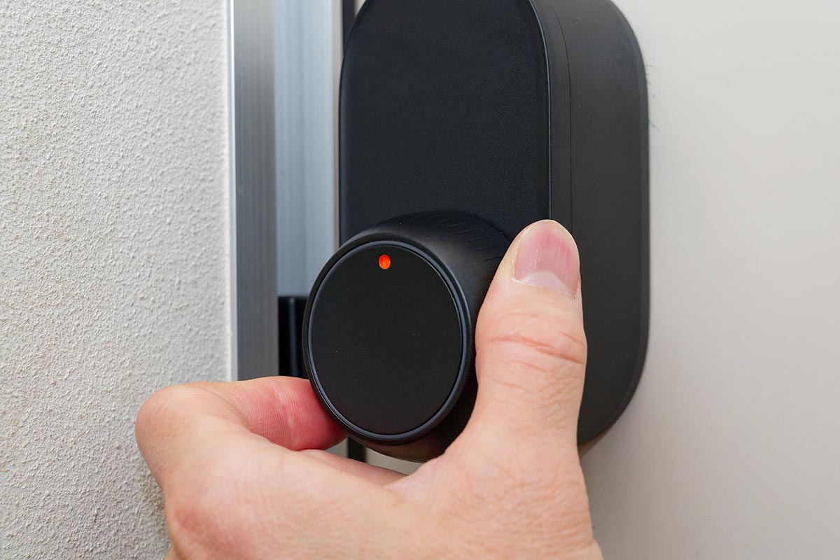 もちろんダイヤルを回して操作することもできる