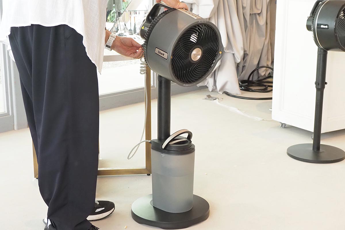 Shark FlexBreeze Pro Mist コードレスサーキュレーターファン FA302J