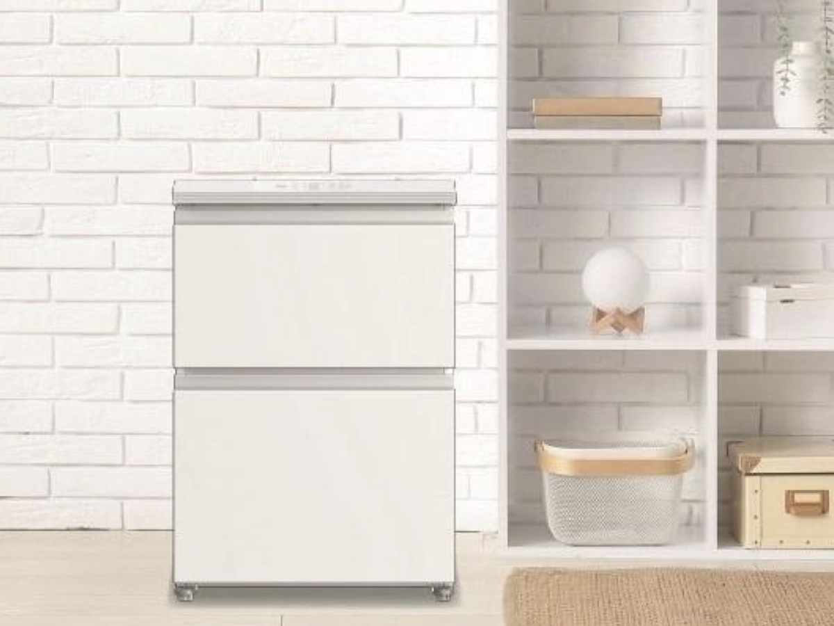 圧迫感なく設置できるセカンド冷凍庫