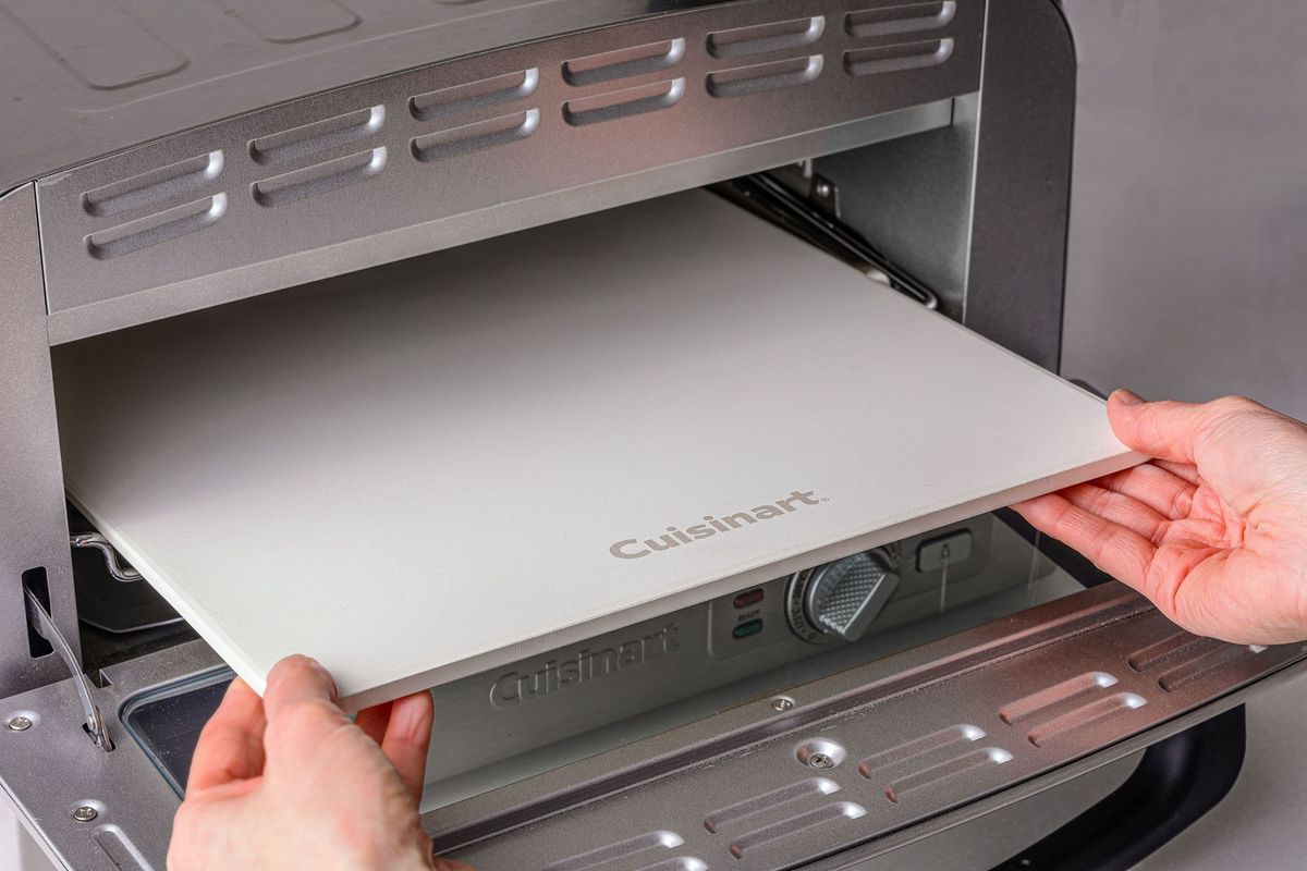 庫内とピザストーンを30分予熱する