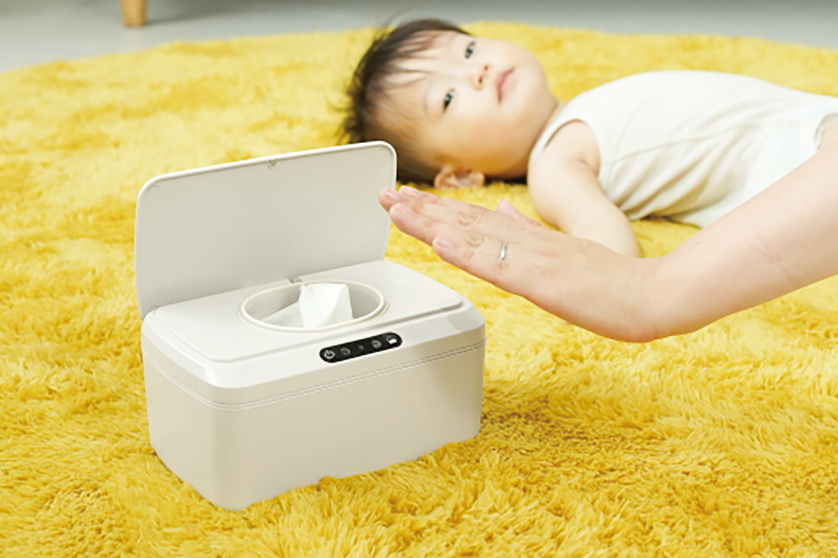 手をかざすだけでフタが自動開閉する