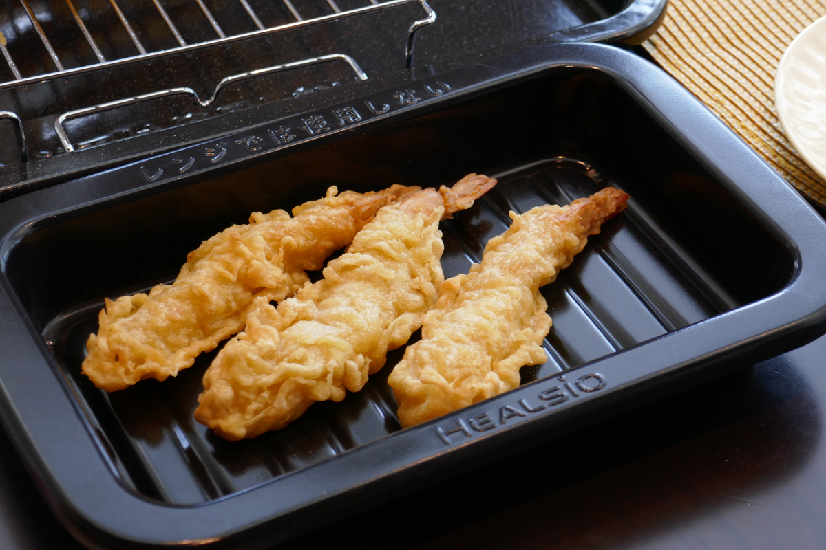 小さめで洗いやすい「ヘルシオトレー」でも「ヘルシオあたため(おいしさ復元)」ができるように