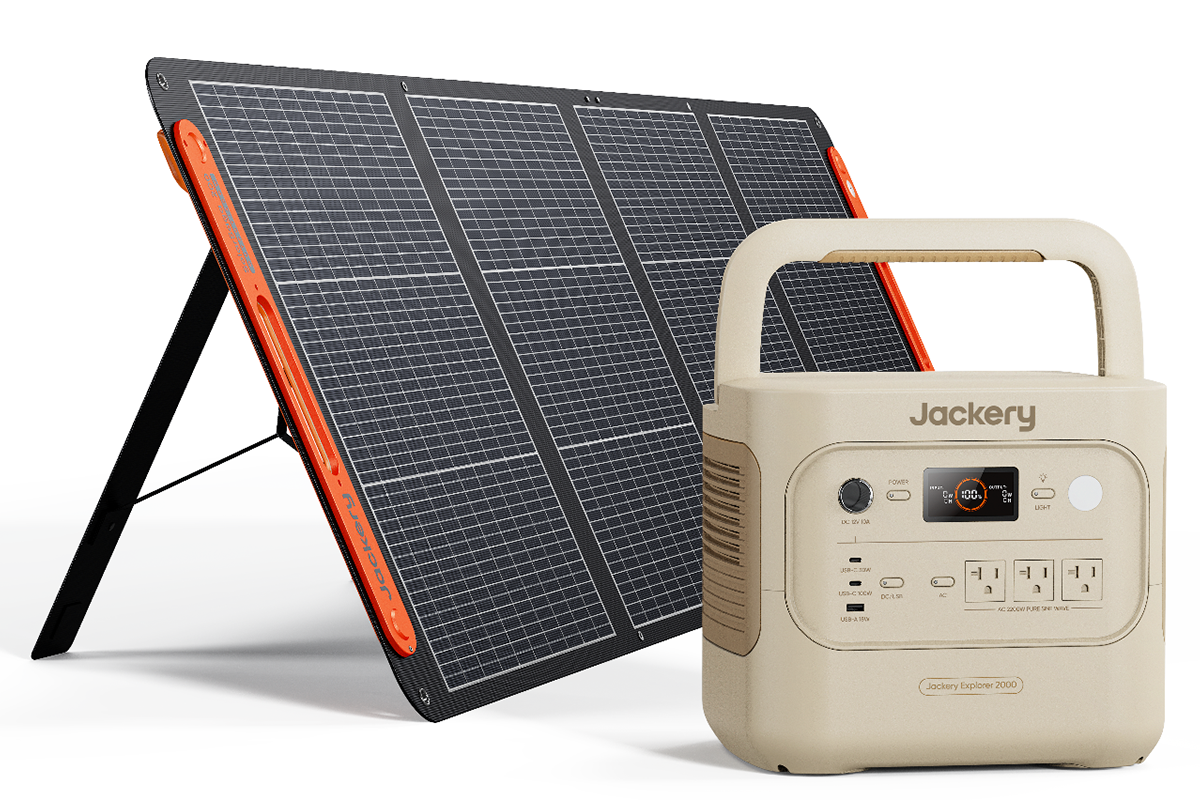 ソーラーパネルとのセット商品「Jackery Solar Generator 2000 New サンドゴールド」も同時発売