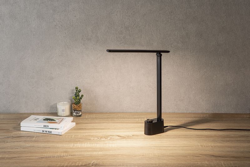 LEDデスクライト