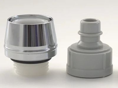 ひとり複数台のシャワーヘッドを使い分けられるカイテキジョイント付き