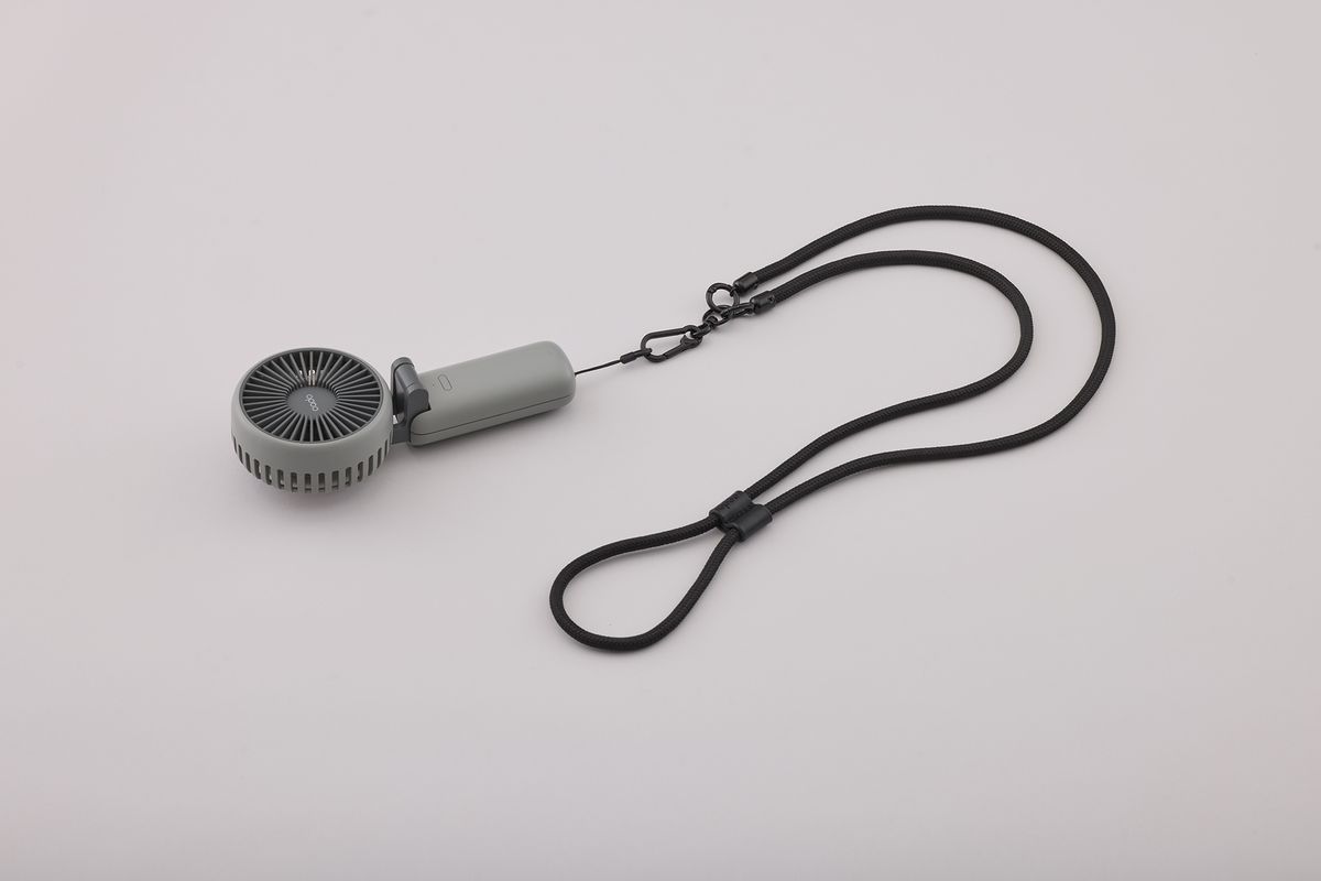 別売のストラップ