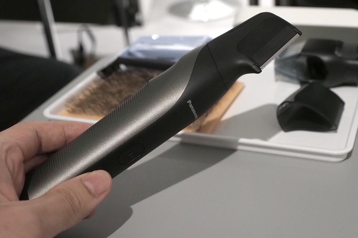 本格的な夏に向けたムダ毛ケア用に提案する「ER-GK83」