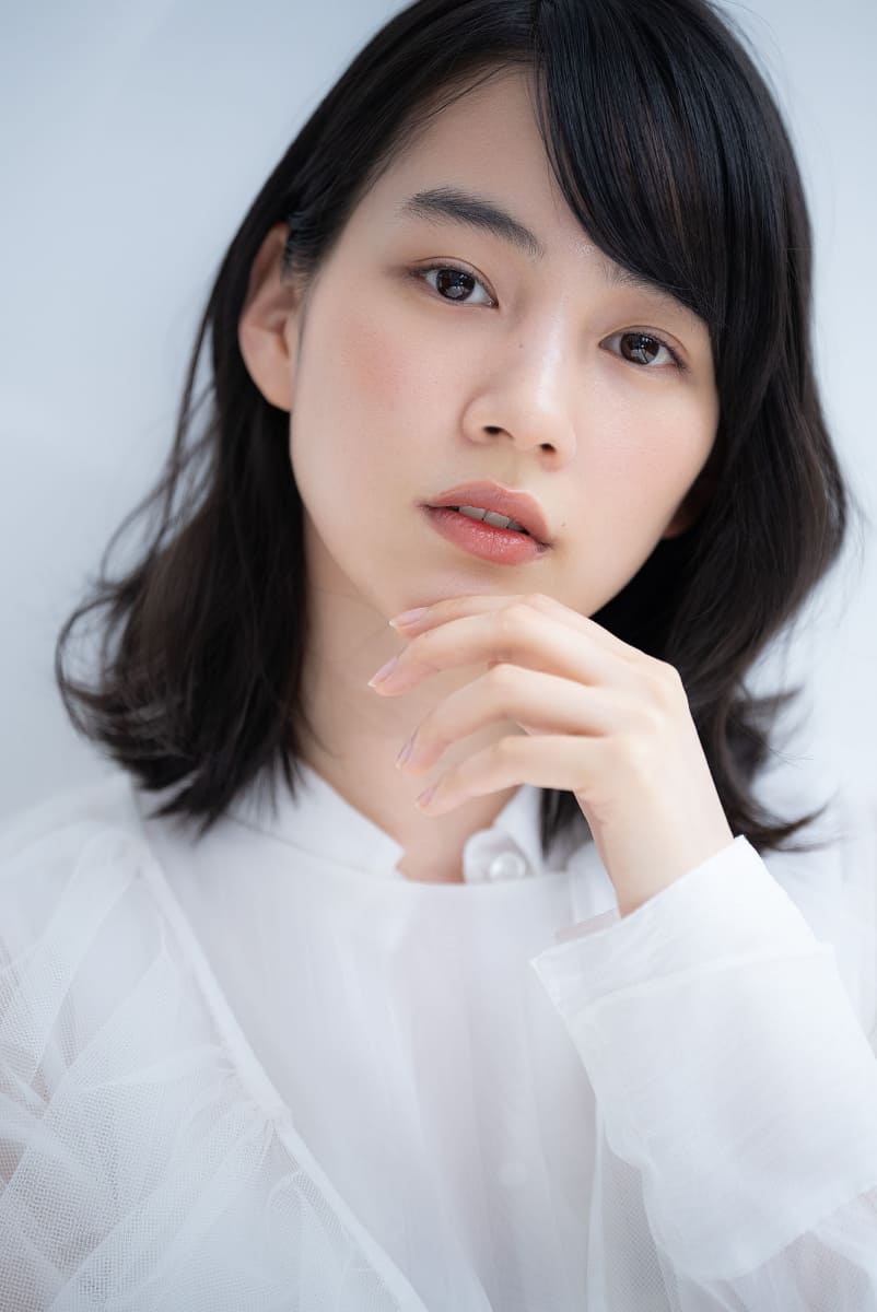 俳優・アーティスト。音楽、映画製作、アートなど幅広いジャンルで活動する「のん」さん