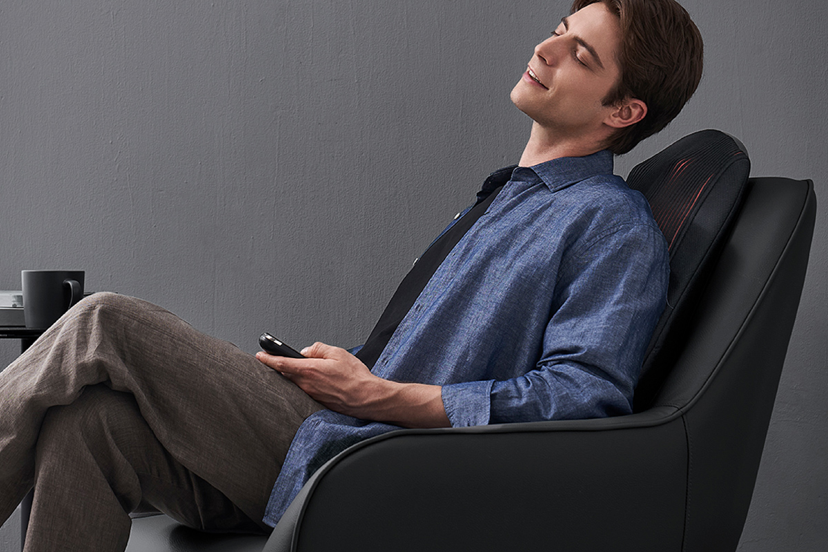 リビングやオフィスなど、どんなインテリアにも自然と溶け込むデザイン