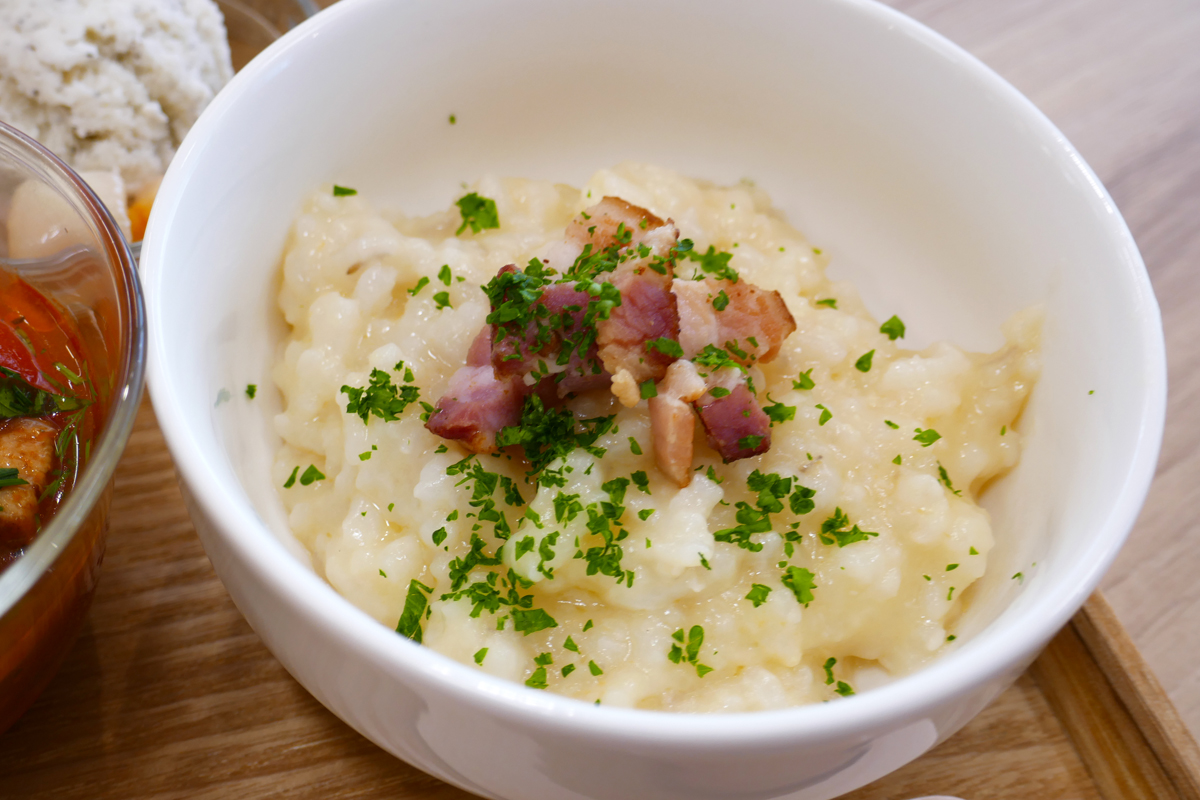 チーズリゾットはおかゆメニューで調理