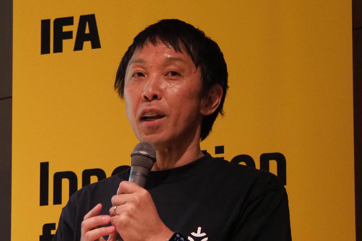 X-HEMISTRYのCEOで、CSA日本支部代表を務める新貝文将さん