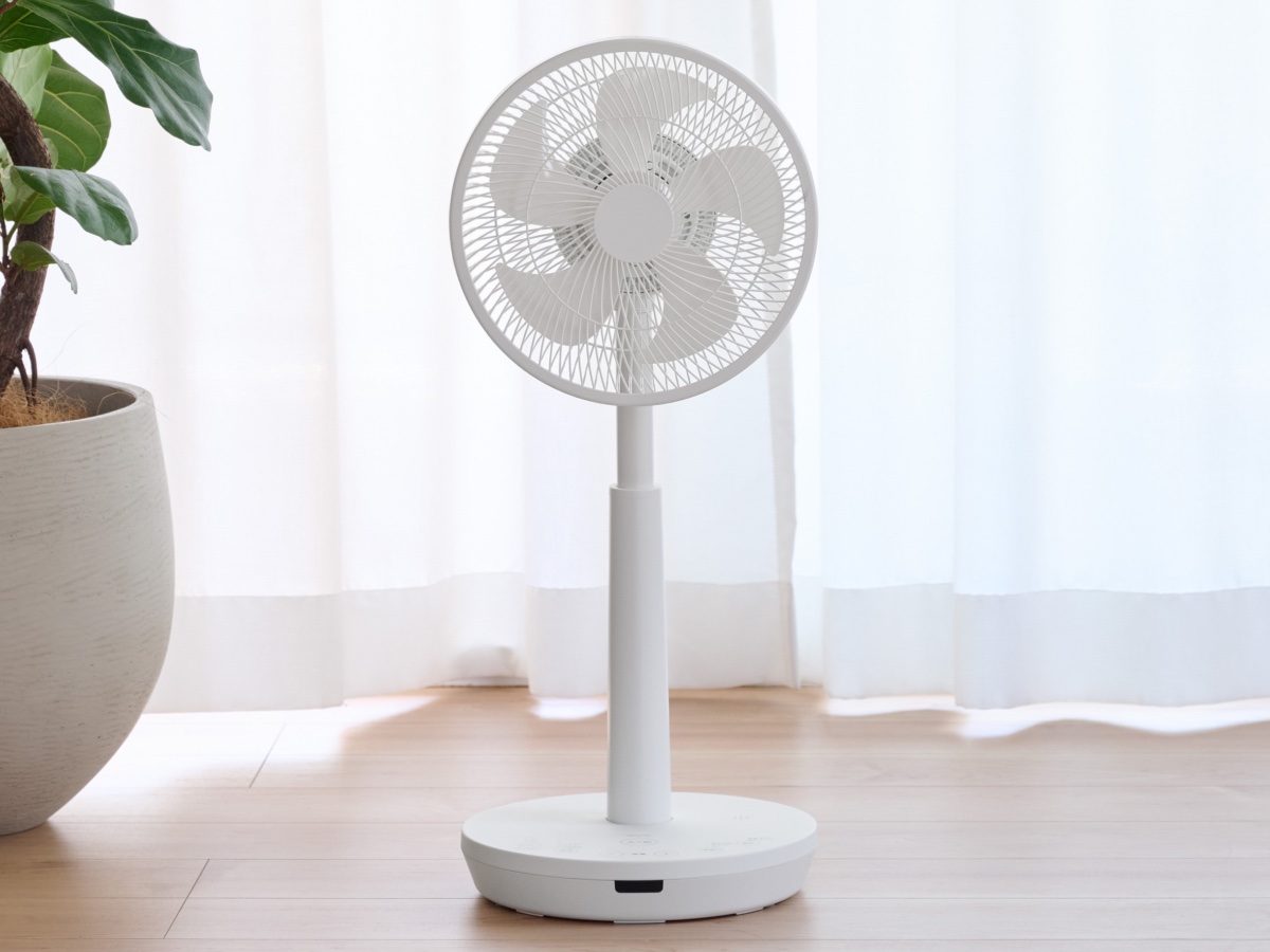 音声操作機能付きDCサーキュレーター扇風機 Wafree OB-CV255