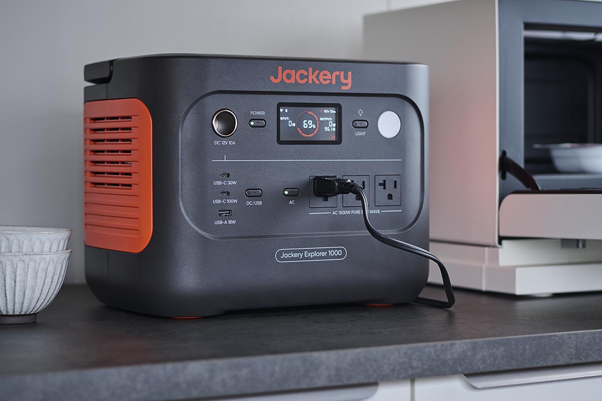 割引対象の「Jackery ポータブル電源 1000 New」