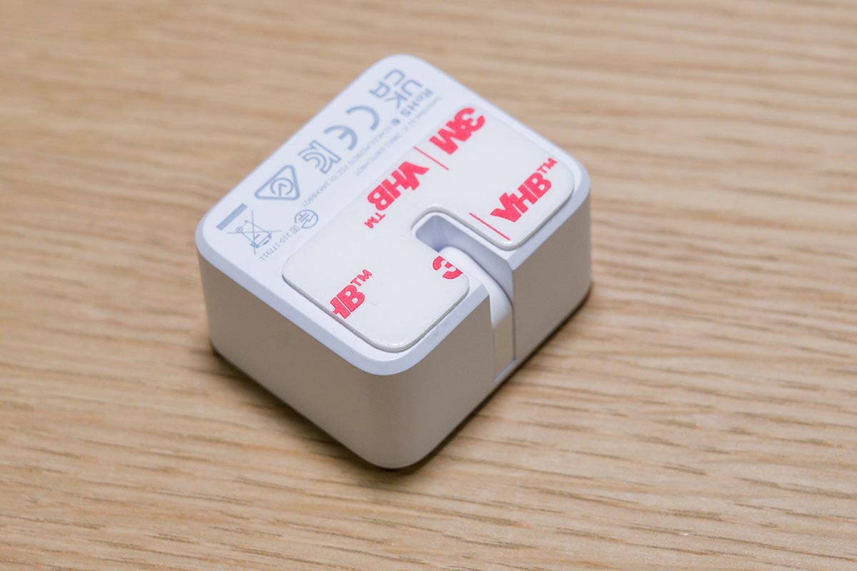 アプリからの操作でアームを出し入れする