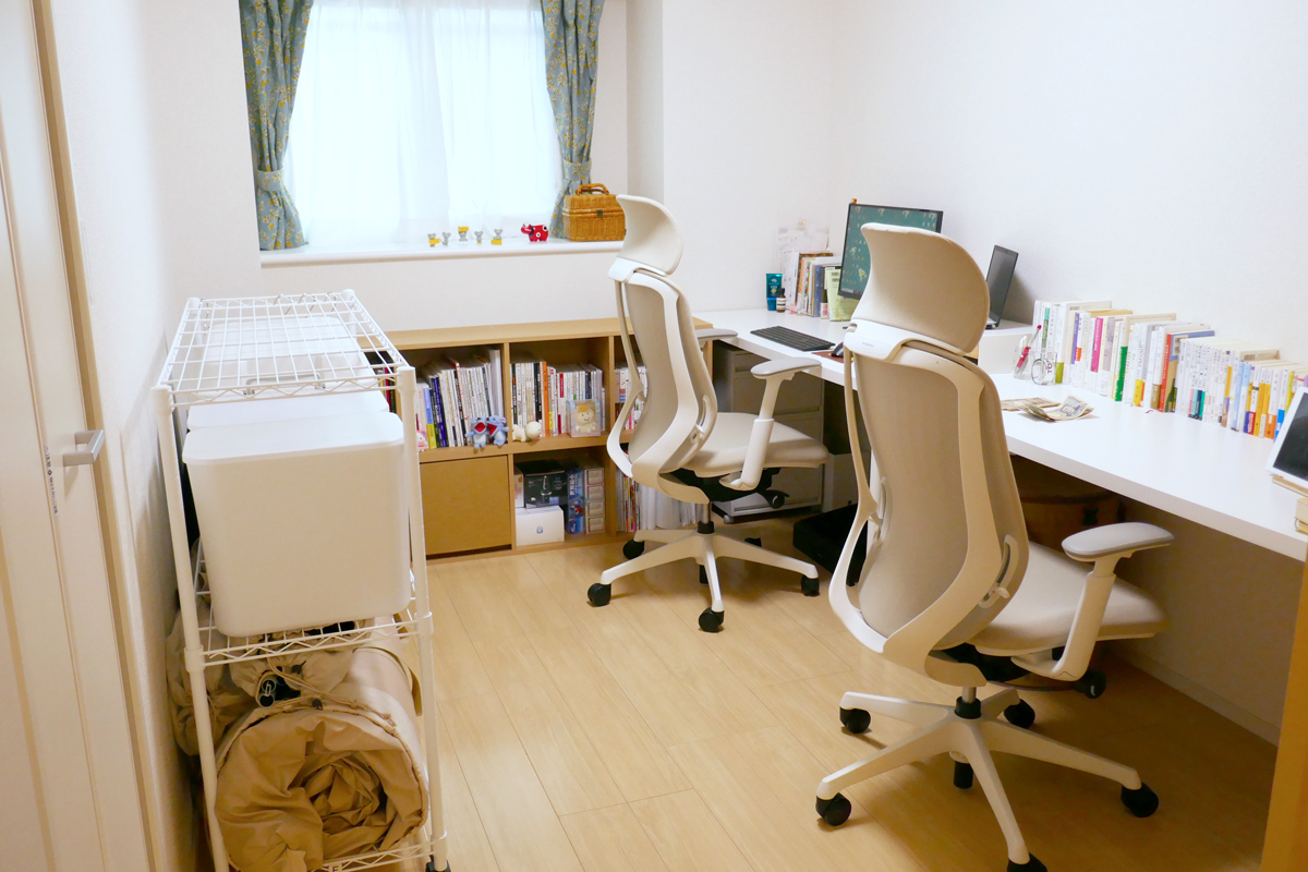 after。スッキリと片付きました。カーテンも開けて明るい空間に