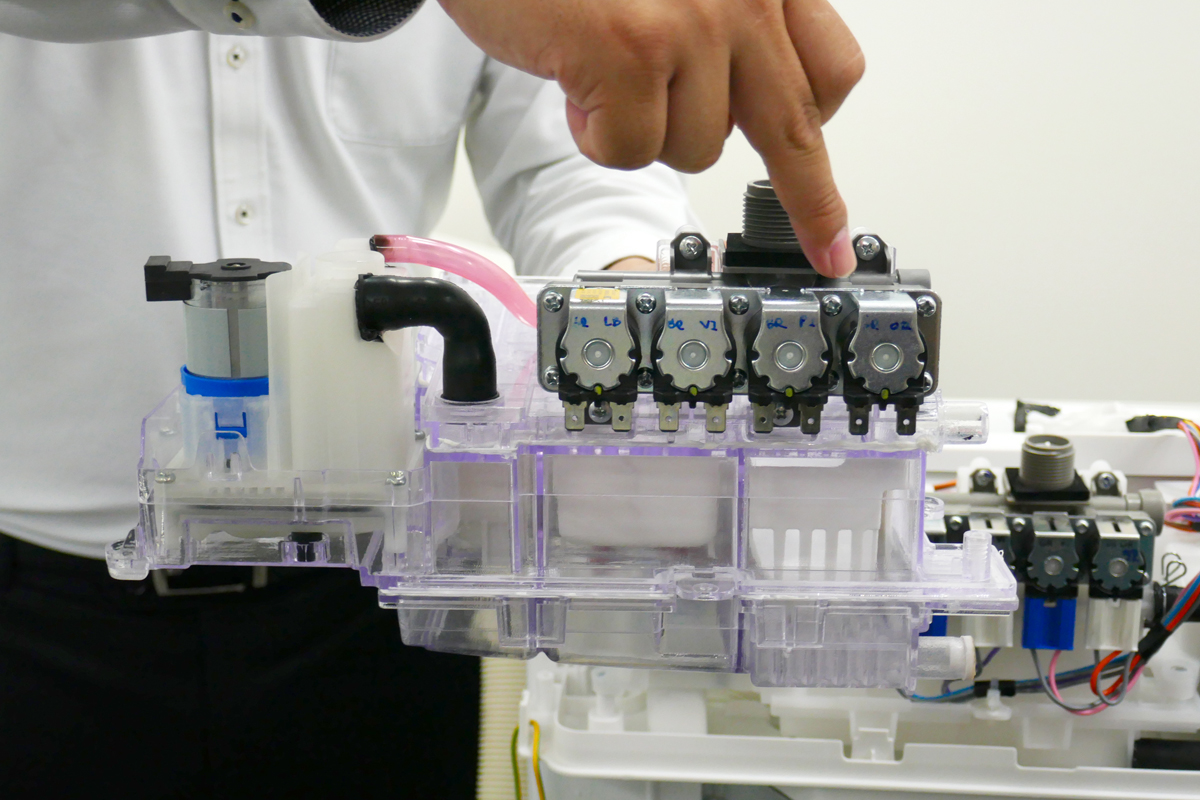 給水経路を4つに増加し、早く給水できるようにした