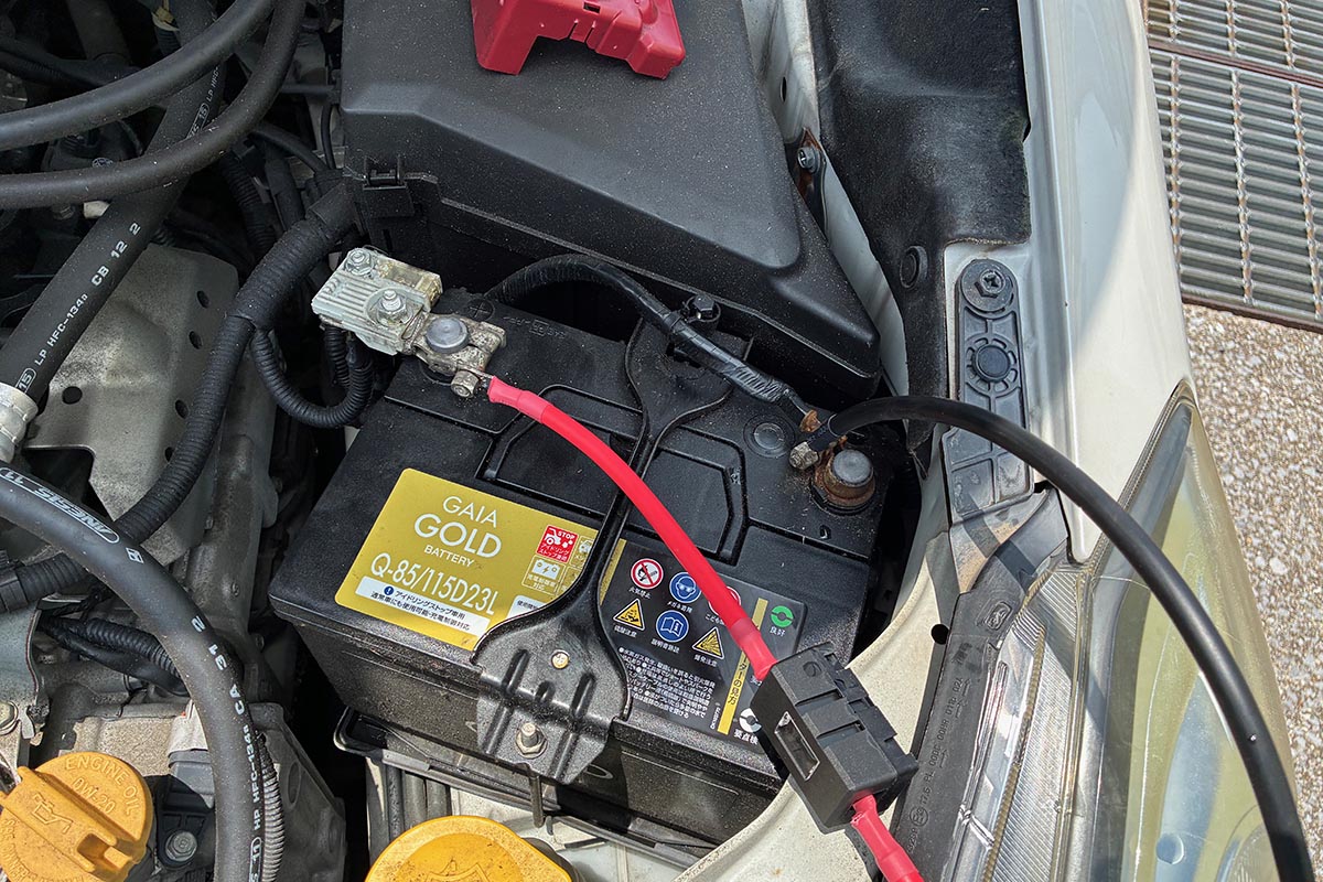 バッテリーへ並列接続する