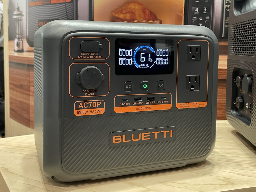 10.2kgと持ち運びやすい「AC70P」