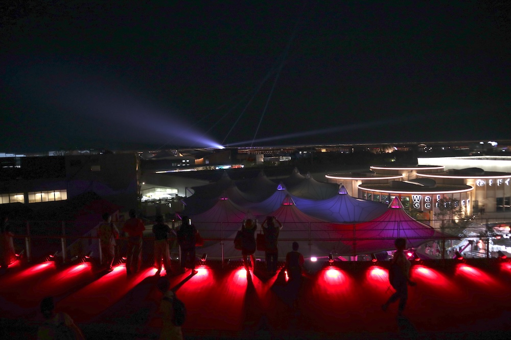 色を自在に変えられる