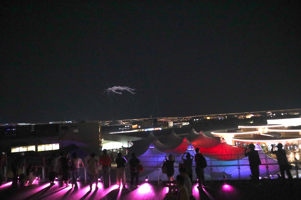 場内のあちこちから「スゴイ!」「キレイ!」という声が聞こえた