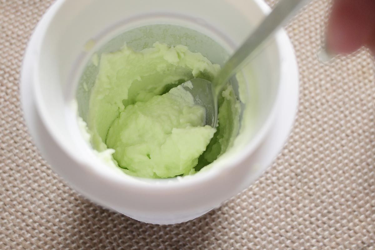 まさにメロンな色に