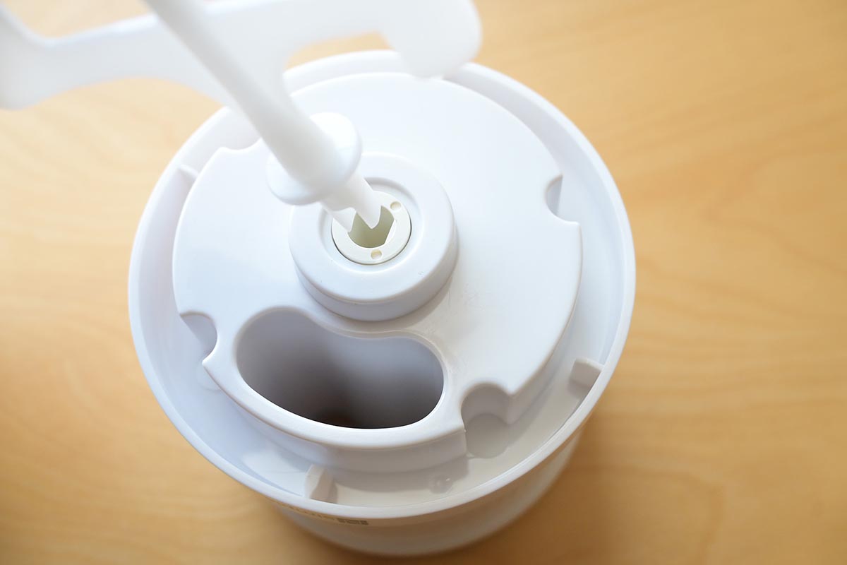 パドルをつける時は、パーツの向きに要注意。奥までしっかり差し込んで使いましょう