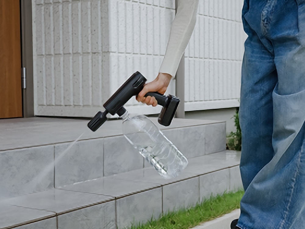 最大2.5MPaの水圧で洗浄