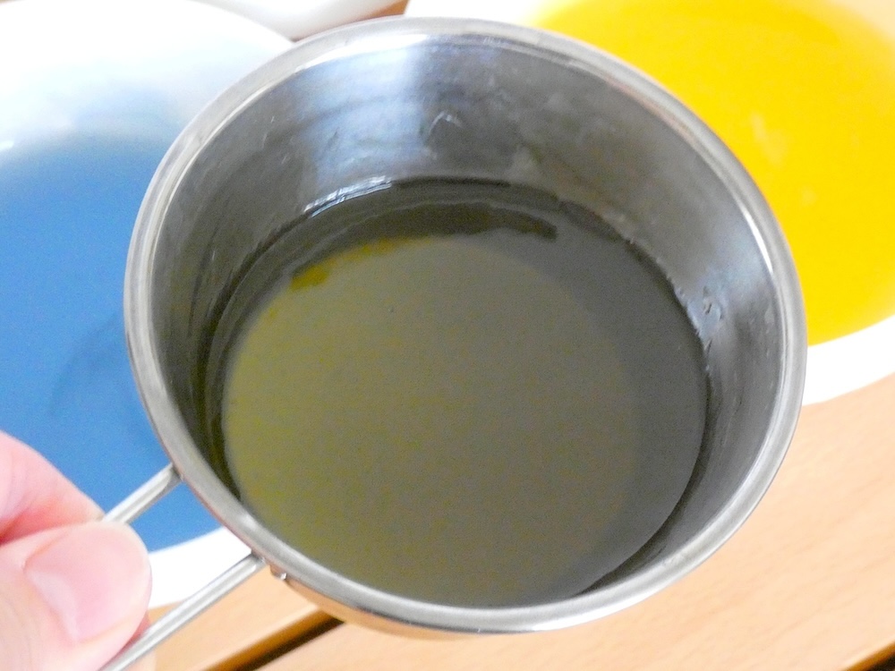 緑色のゼリー液を作れる
