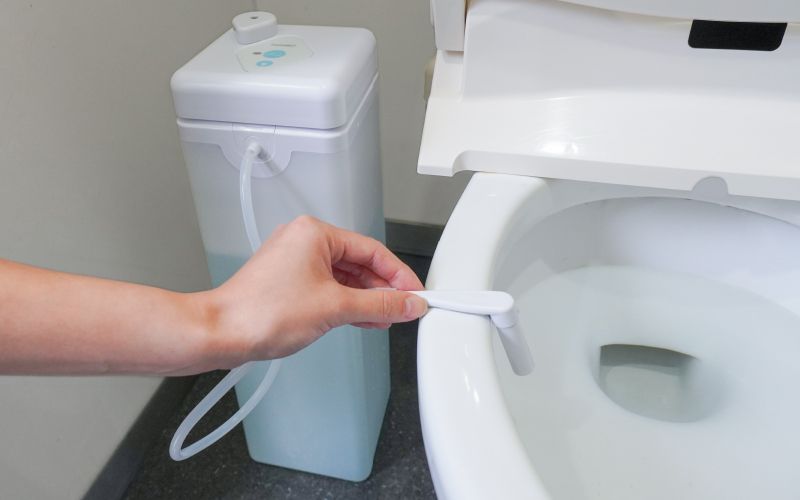 泡のクッションで飛び跳ねを抑える「あわらくBIG　TBAB25SWH」
