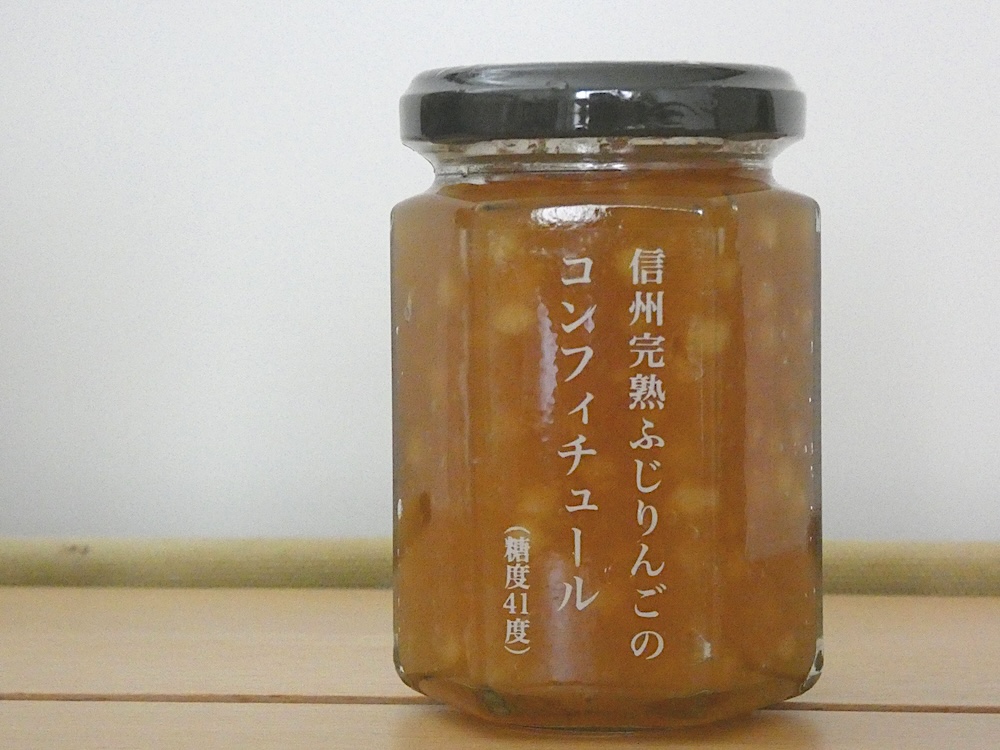 ツルヤプレミアム「信州完熟ふじりんごのコンフィチュール」(150g)。価格は430円