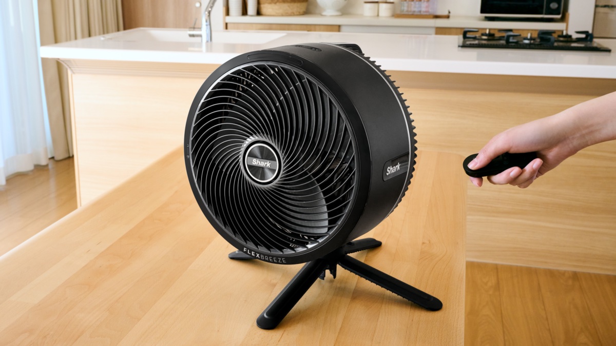 長いスタンドを取り外して、ヘッド部分だけを移動させて使える