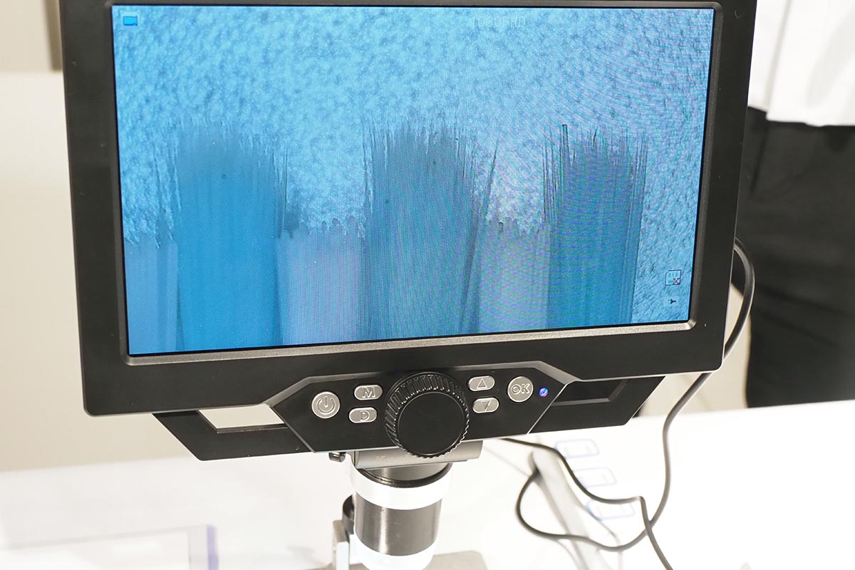 先端の拡大映像