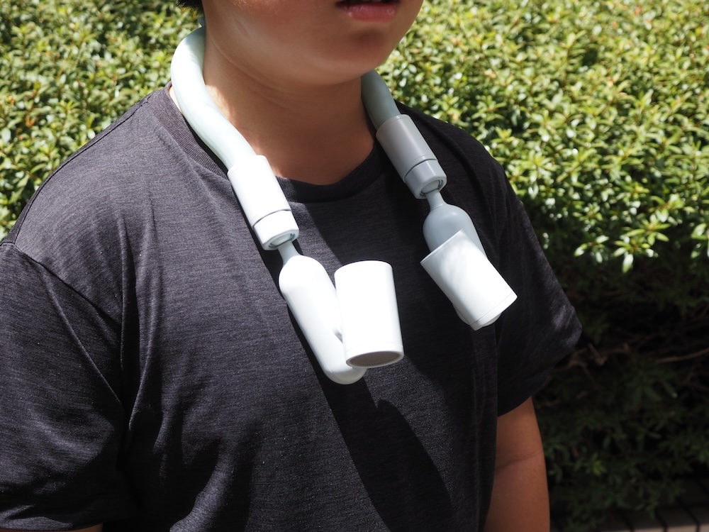 首と顔の両方を冷やしてくれる