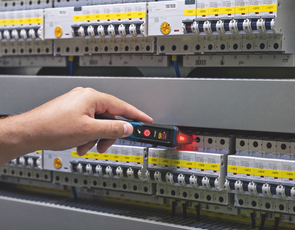 高電圧回路の検電にも対応する