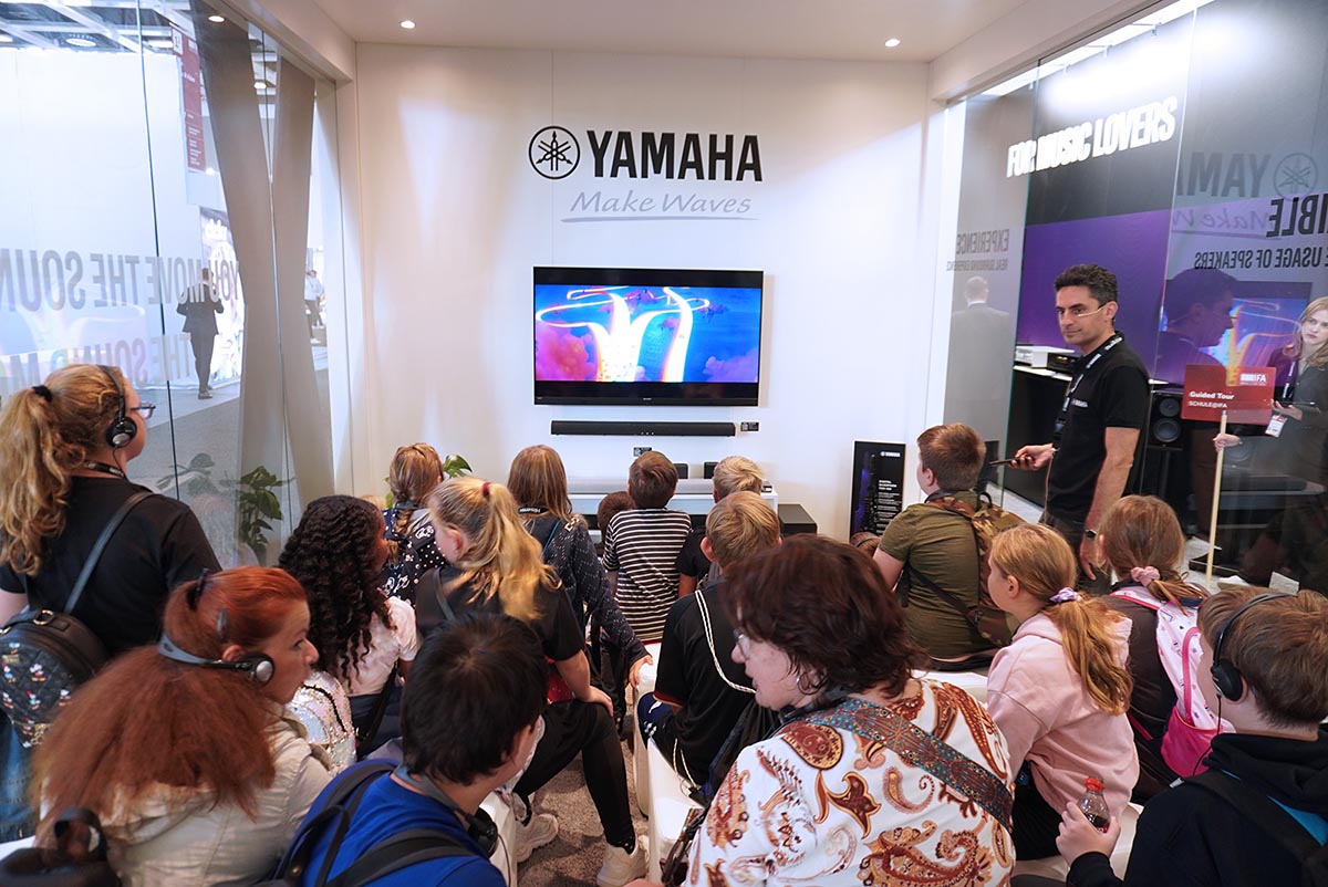 ヤマハはIFAの常連出展社として人気のブランド。同社のサウンドバーはドイツの家庭でも憧れの製品です
