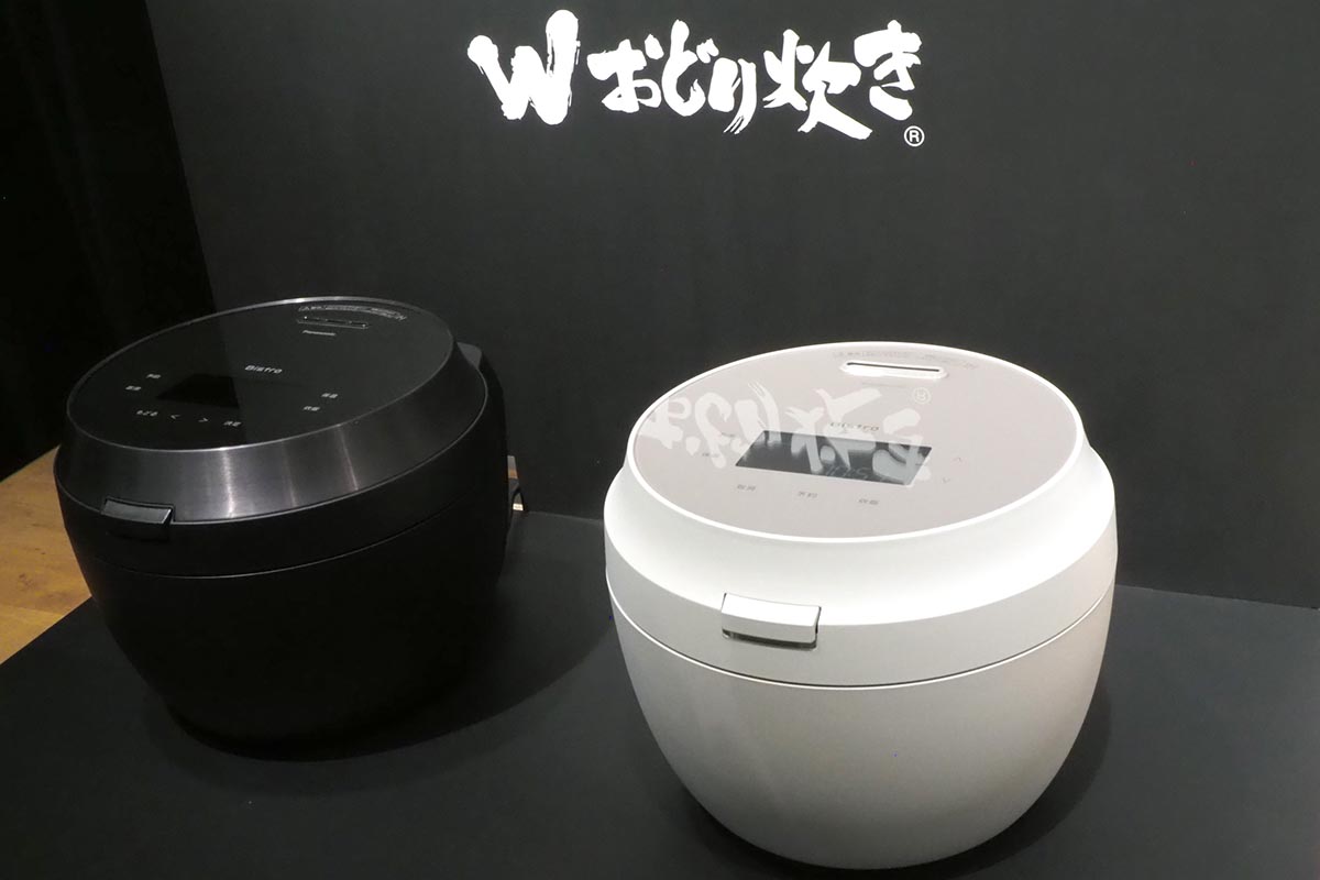 5.5合炊きのSR-X910D。本体カラーはブラック、ライトグレージュの2色