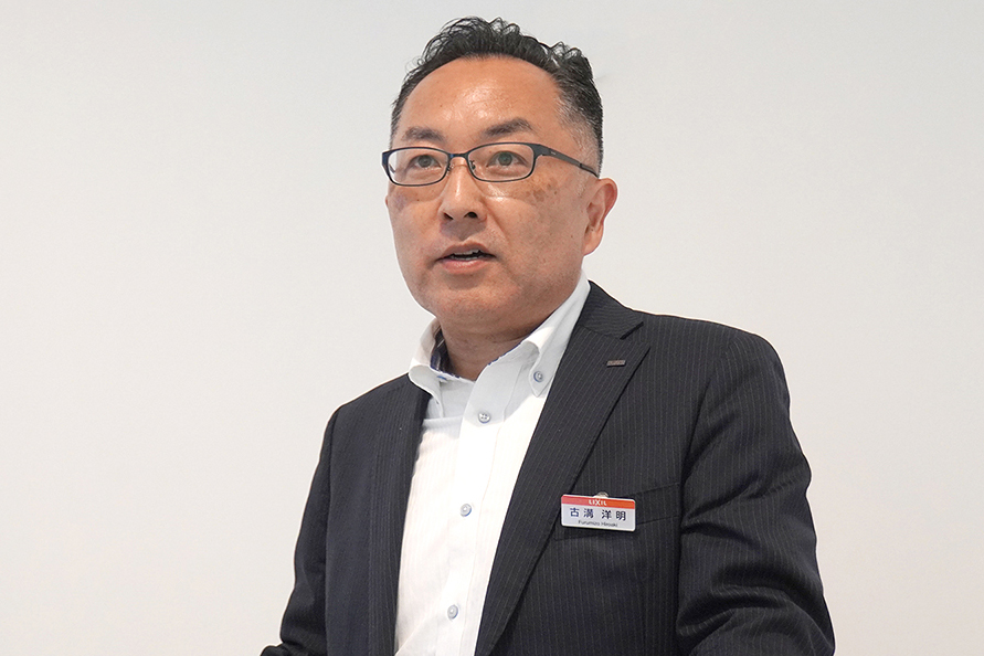 LIXIL「住まいStudio」の古溝洋明 館長。断熱とリフォームについて詳細に教えてくれました