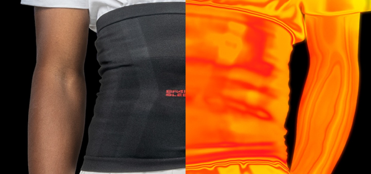 体温の輻射熱で腹部を冷えから守る